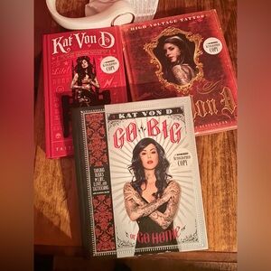 3 books Kat Von D 'Go Big or Go Home' Book